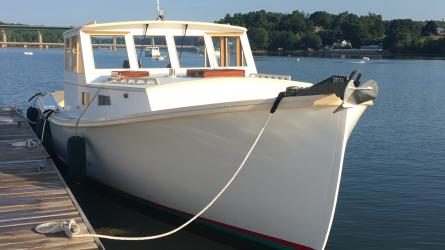 32' Lobster Yacht, Rok'Oppa, docked
