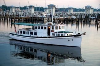 ALLIGATOR (ex-CAP'T FRANK), A.W. Covacevich Biloxi Lugger.