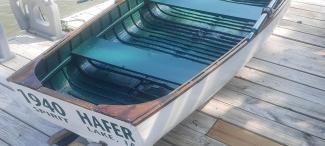 1940 16ft. Hafer rowboat , view inside