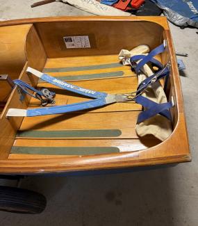 English Wooden Optimist Dinghy – Hull No. K3658, up close view of stern