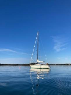 WILDWOOD at Anchor