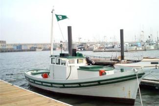 WETTON, a Monterey fishing boat built by Dominic Labruzzi.