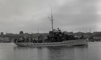 Hugh R. McMillan Photographs, Univ. of CA Irvine Special Collections.
