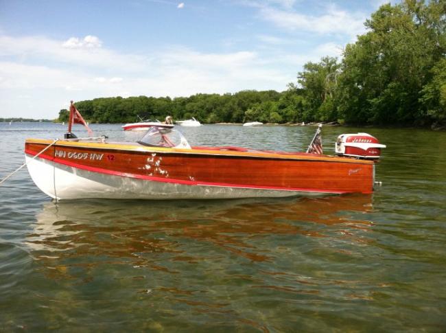 1955 Thompson Thomboy strip built runabout speed boat