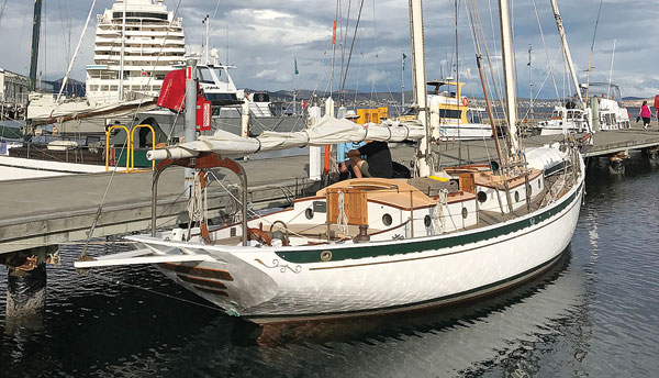 Schooner CAPELLA II