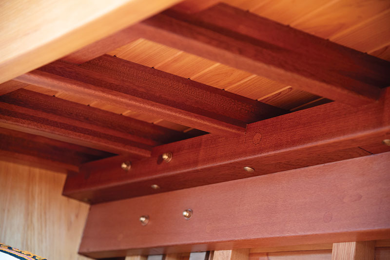 Deckbeams.