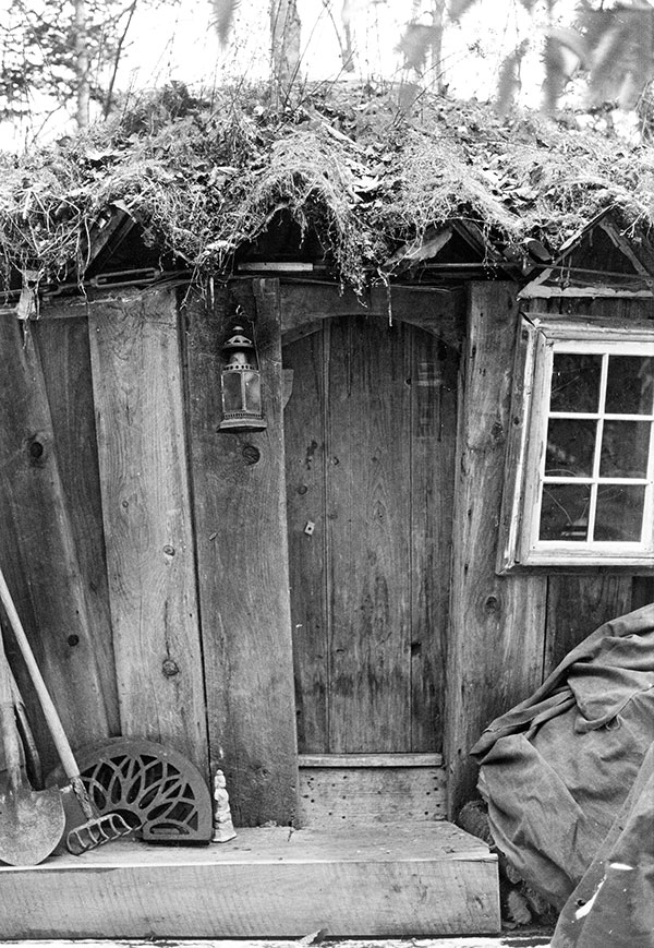 Yurt designed by Bill Coperthwaite.