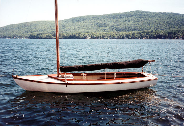 building a pond yacht