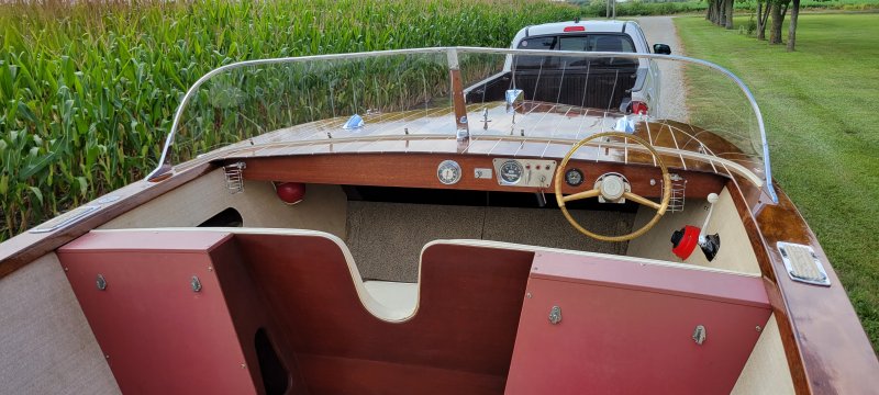 1961 Luger Mahogany runabout
