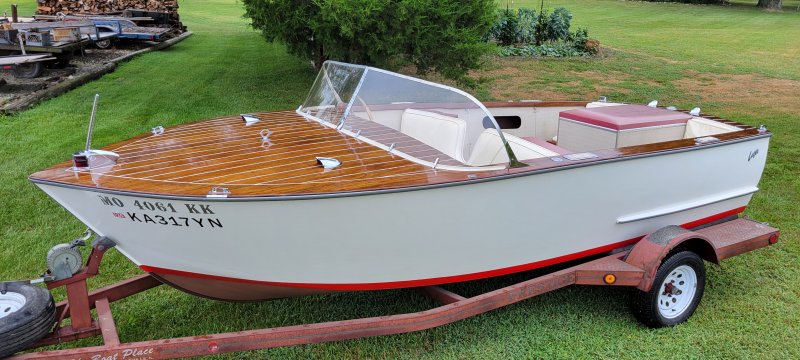 1961 Luger Mahogany runabout