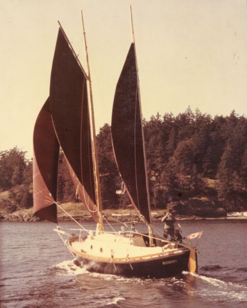 36' Sailing Dory Donna Donna sailing off Friday Harbor, prior to heading to Hawaii