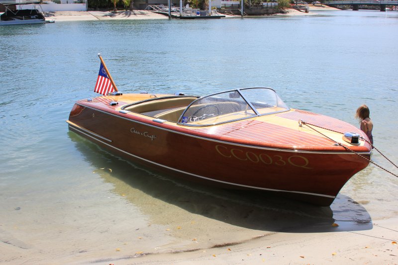 Chris Craft Runabout, FIFTIES CHIC