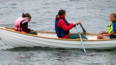 Simon Watts sea urchin wooden dinghy plans