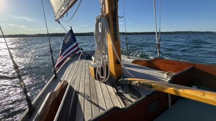 Concordia 39 LLC Partnership, photo undersail looking toward bow