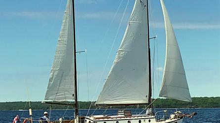 1947 Cypress-On-Oak 46 ft Centerboard Ketch, undersail starboard view