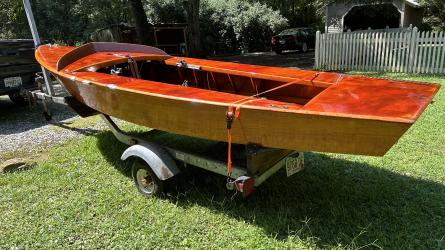 GERBER ALL-VARNISHED WOODEN SNIPE SAILBOAT 17' 300 lbs, on trailer, port side