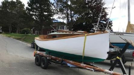 Fenwick Williams 18' Catboat Alden No. 838 with Tender and Brand New Trailer, on trailer starboard side view