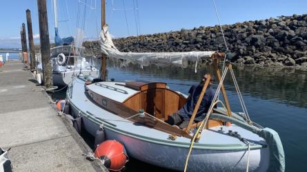 MALLE, 23'6" Aage Utzon spidsgatter.