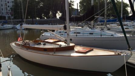 BETTY is a Landing School 26.