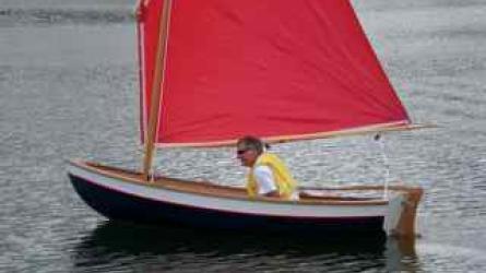 Bert Bowers sails Li'l Lady