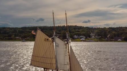 MARY E under sail in the Kennebec River. Photo ©Dennett Photography.