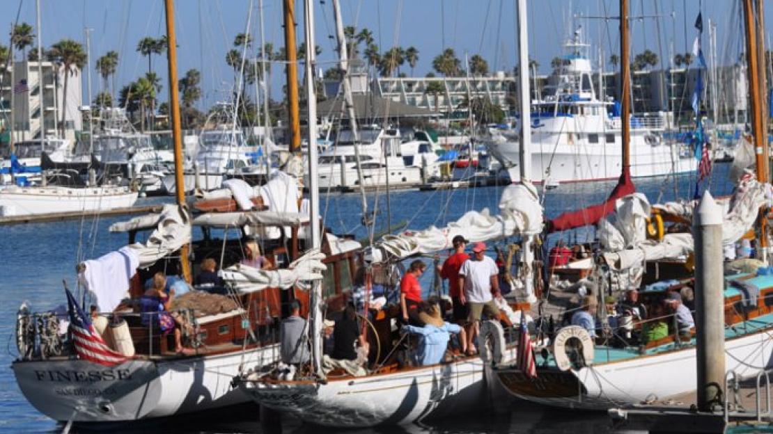 corinthian yacht club wooden boat show