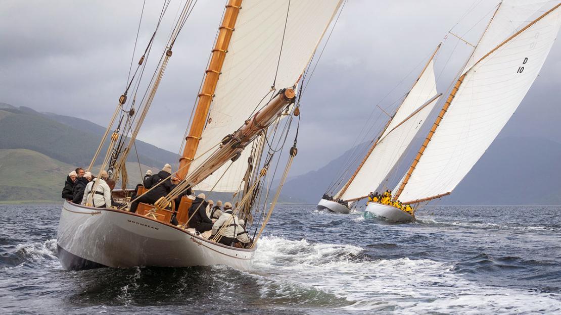 MOONBEAM IV, THE LADY ANNE, and MARIQUITA sailing.