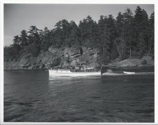  Photo courtesy of Puget Sound Maritime Historical Society.