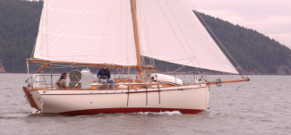 North Sea 29:' centerboard cruising cutter Beckon sailing the San Juan Islands