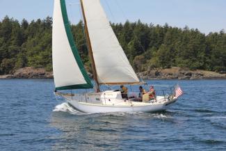 AURA racing in the Yellow Island Race, May 2012