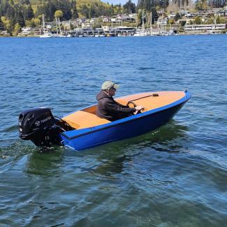 Maiden Voyage of Shadow with boat builder Stewart Nelson