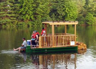 pontoon boat