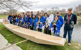 Photo by Fred Zwicky at University of Illinois Urbana-Champaign. 18 university students and Douglas Brooks at boatlaunching.