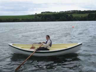 Beach Pea under oars