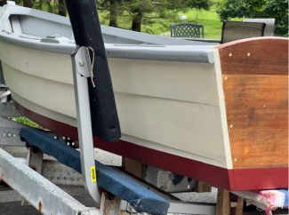 12 10 classic Lapstrake Skiff for sale, port side bow view