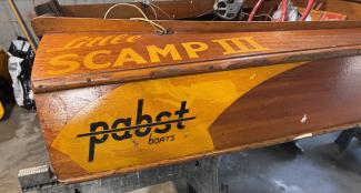1950 Papst wooden racing boat, back end starbord side view and top deck