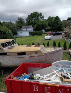 38' foot Matthews deluxe stock cruiser, on the lawn, starboard bow view