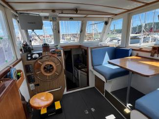 1972 Custom Sedan Cruiser, wheel in the wheelhouse