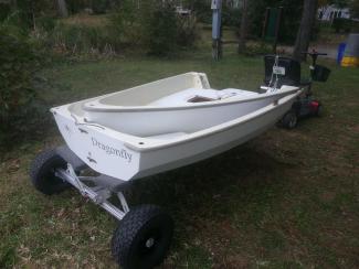 PT11 sailing dinghy $4,000, view of stern