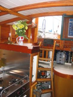 EQUINOX Herreshoff Nereia interior 