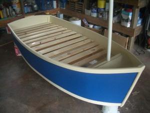 Boat bed single