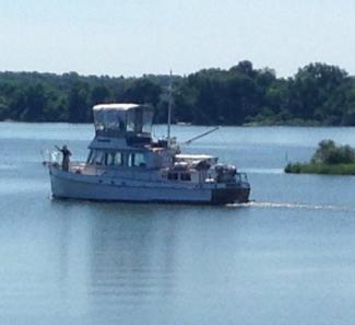 Grand Banks Classic 36 ft. 1972, 2 cabins, 2 diesel engines, 2 helm stations, 2 heads