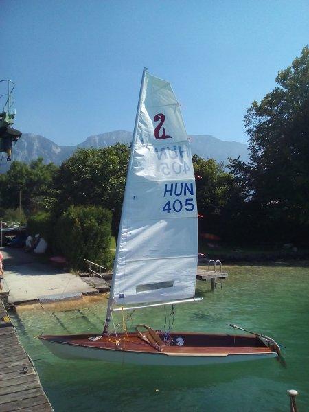 Racing dinghy