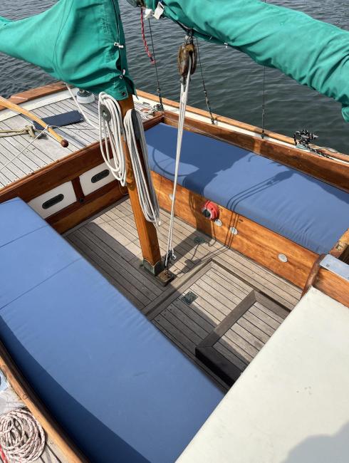 1962 Herreshoff H28 ketch, view inside