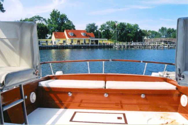 1963 Chris-Craft Futura 33', in water view of deck looking toward stern