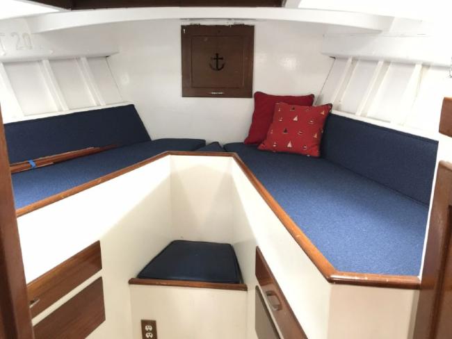 51ft 1956 Vic Franck Built Custom Ben Seaborn Sloop - Sea Fever, v berth