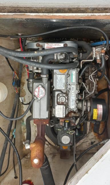 36' DEVLIN TRAWLER, 2012, port engine