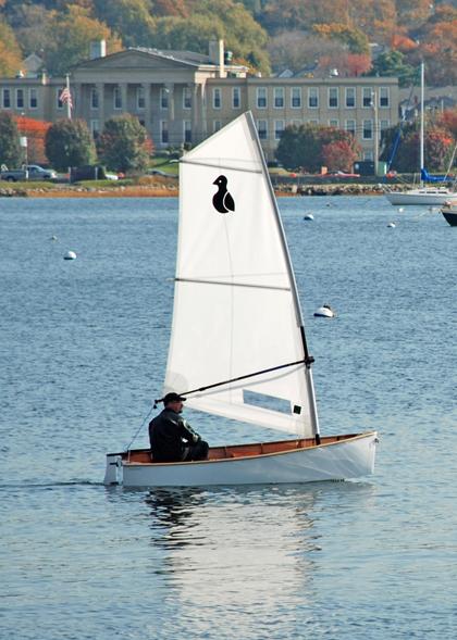 Bristol Seacraft Chick, undersail, starboard side view