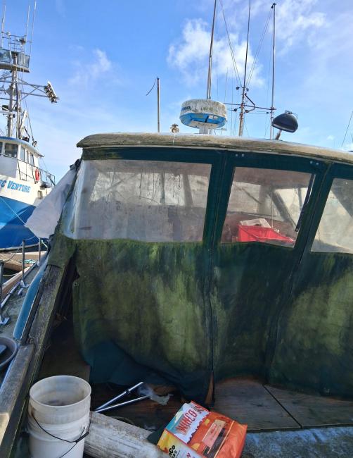 Chris Craft Sea Skiff 42', view of wheelhouse cabin