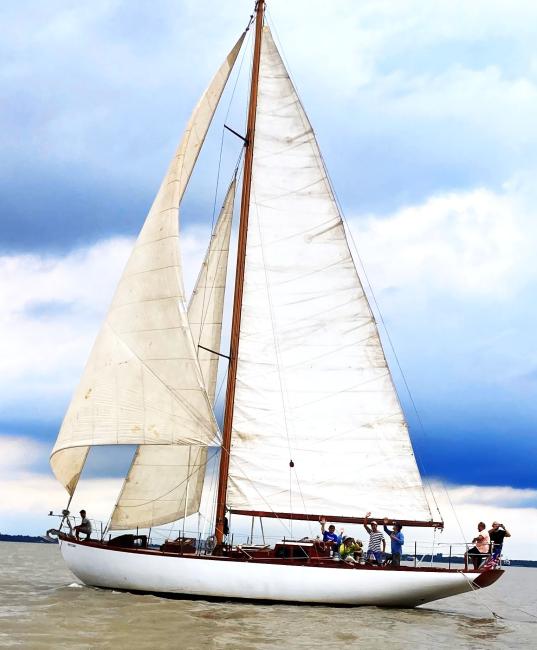 Classic Wooden Sailing Yacht ARIEL, in water undersail